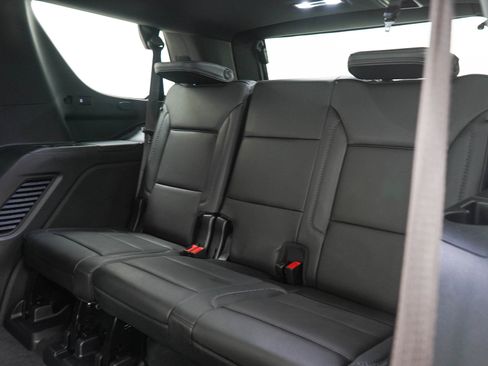 Used 2021 GMC Yukon Denali AWD/4WD image 16