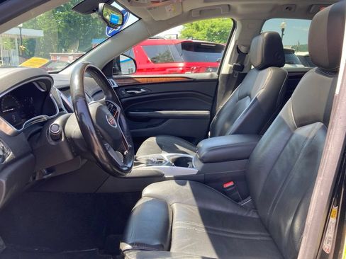 Used 2016 Cadillac SRX Luxury AWD/4WD image 3