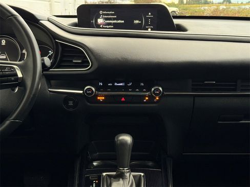 Used 2025 MAZDA CX-30 AWD 2.5 S w/ Preferred Package image 17