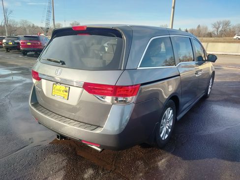 Used 2016 Honda Odyssey EX image 8