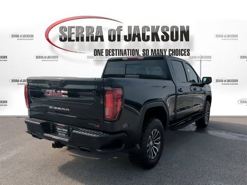 Used 2021 GMC Sierra 1500 AT4 w/ AT4 Premium Package image 8