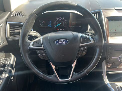 Used 2018 Ford Edge Titanium w/ Canadian Touring Package AWD/4WD image 16