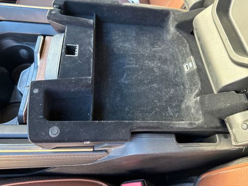 Used 2022 RAM 3500 Limited image 26