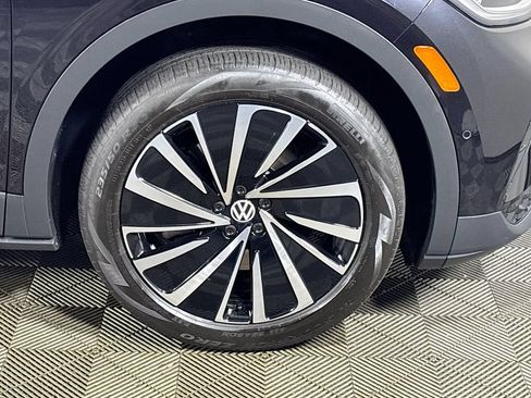 Certified 2023 Volkswagen ID.4 Pro S Plus AWD/4WD image 24