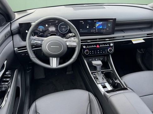 New 2026 Hyundai Santa Cruz Limited AWD/4WD image 9