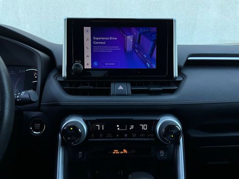 Used 2023 Toyota RAV4 XLE image 27