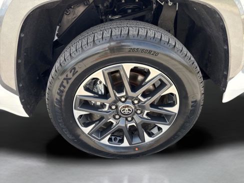 Used 2025 Toyota Tundra Limited image 51