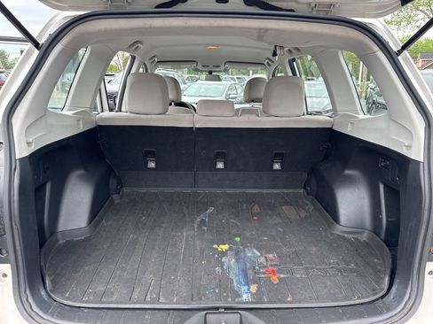 Used 2015 Subaru Forester 2.5i AWD/4WD image 15