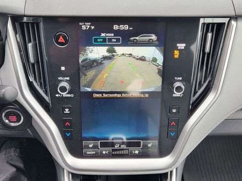 Used 2024 Subaru Outback Premium image 17