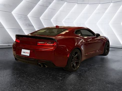 Used 2017 Chevrolet Camaro SS RWD image 4