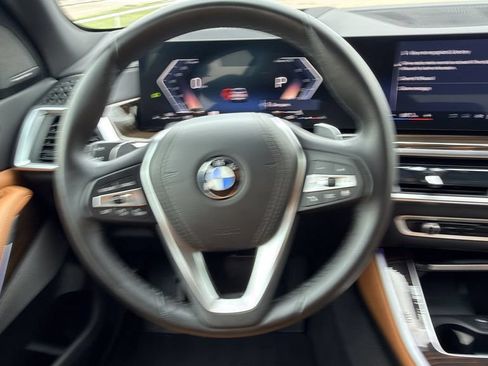 Used 2026 BMW X5 sDrive40i RWD image 14