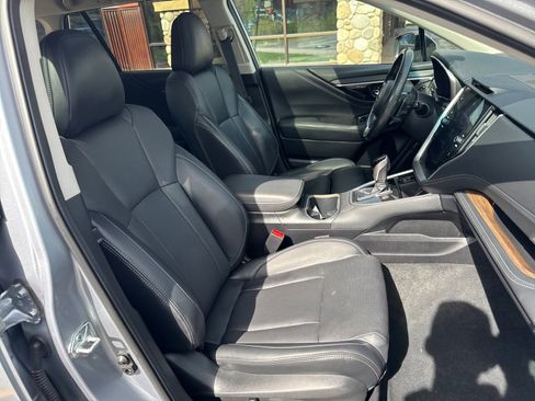 Used 2022 Subaru Outback Limited image 35