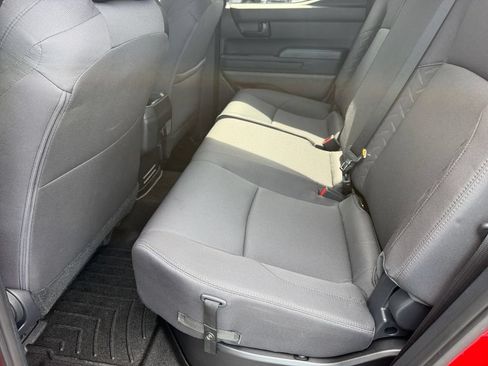 Used 2025 Toyota Tacoma SR5 AWD/4WD image 14