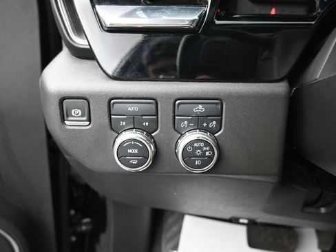 Used 2024 GMC Sierra 1500 Elevation AWD/4WD image 10