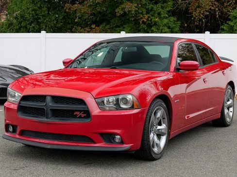 Used 2013 Dodge Charger R/T image 3