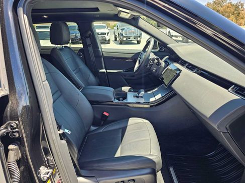 Used 2025 Land Rover Range Rover Evoque S AWD/4WD image 10
