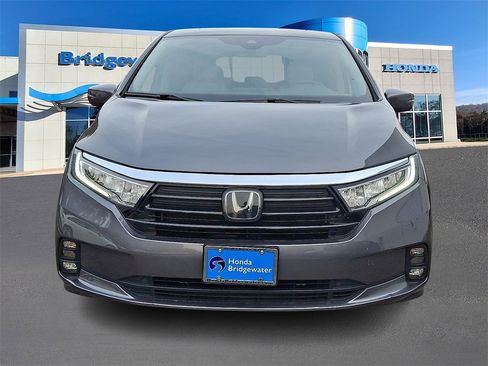 Used 2023 Honda Odyssey EX-L image 2