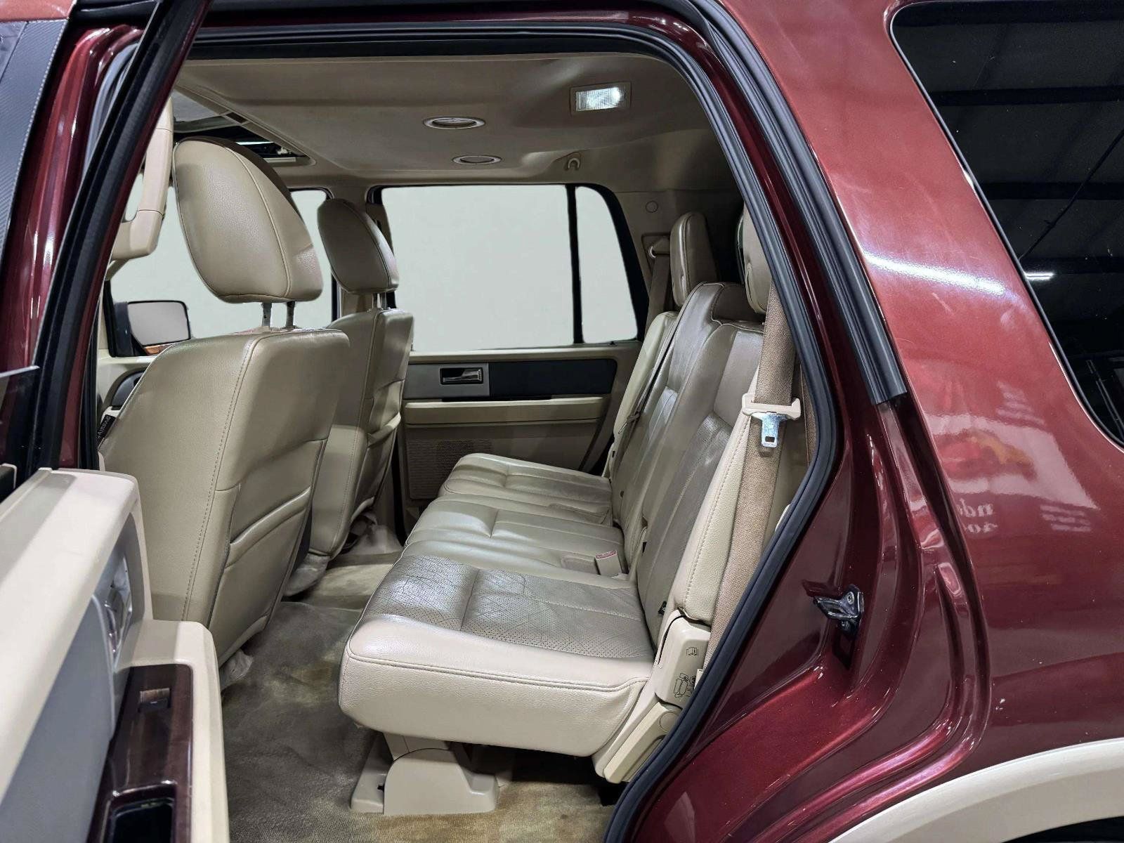 Used 2012 Ford Expedition XLT RWD image 29
