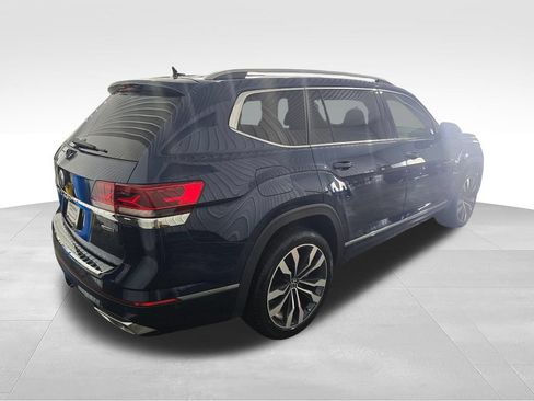 Used 2022 Volkswagen Atlas SEL Premium AWD/4WD image 5