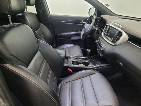 Used 2019 Kia Sorento SX AWD/4WD image 21