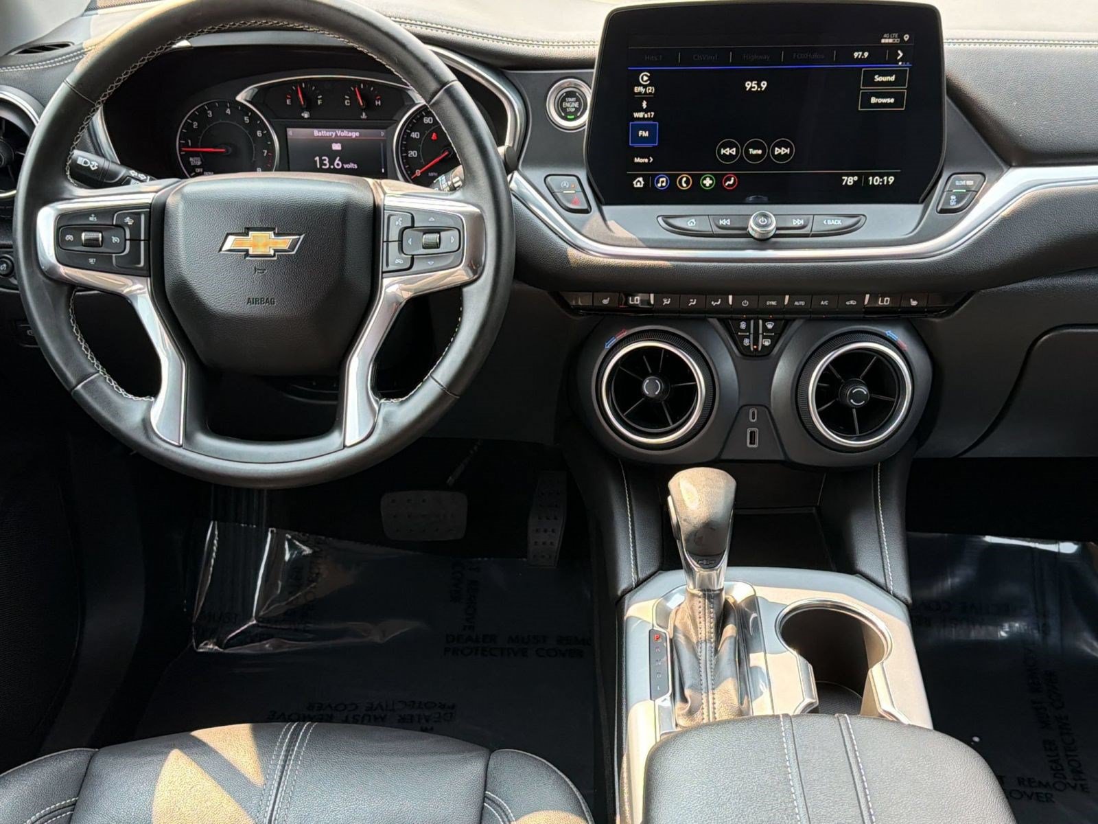 Used 2023 Chevrolet Blazer LT FWD image 27