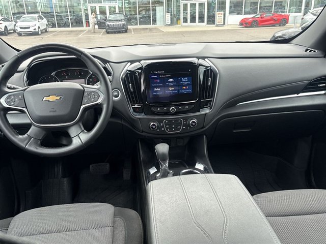 Certified 2023 Chevrolet Traverse LT FWD image 19