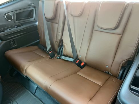 Used 2024 Subaru Ascent Touring image 16