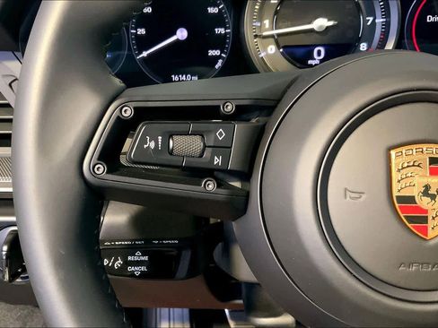 Used 2024 Porsche 911 Carrera S image 27
