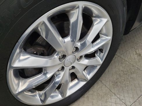 Used 2016 Jeep Cherokee Limited image 31