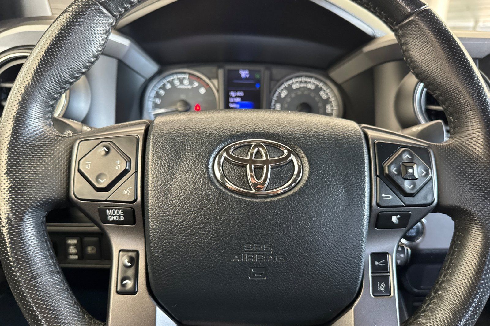 Used 2019 Toyota Tacoma TRD Sport RWD image 22
