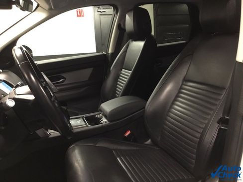 Used 2021 Land Rover Discovery Sport S image 27