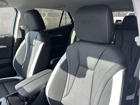 New 2026 Buick Envision Sport Touring AWD/4WD image 22