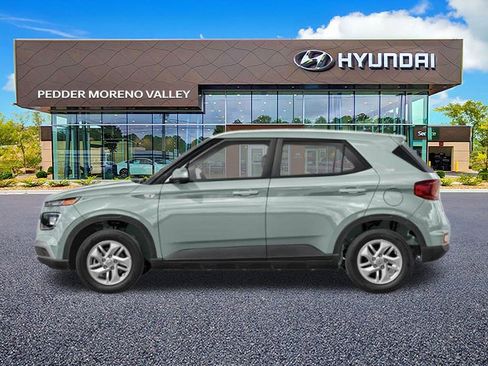 New 2026 Hyundai Venue SE image 3