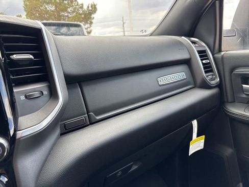 New 2025 RAM 2500 Big Horn AWD/4WD image 34