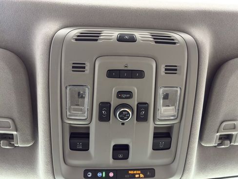 Used 2023 Cadillac Escalade Sport Platinum image 37