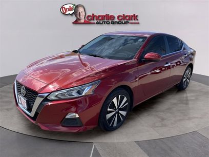 Used 2022 Nissan Altima 2.5 SV
