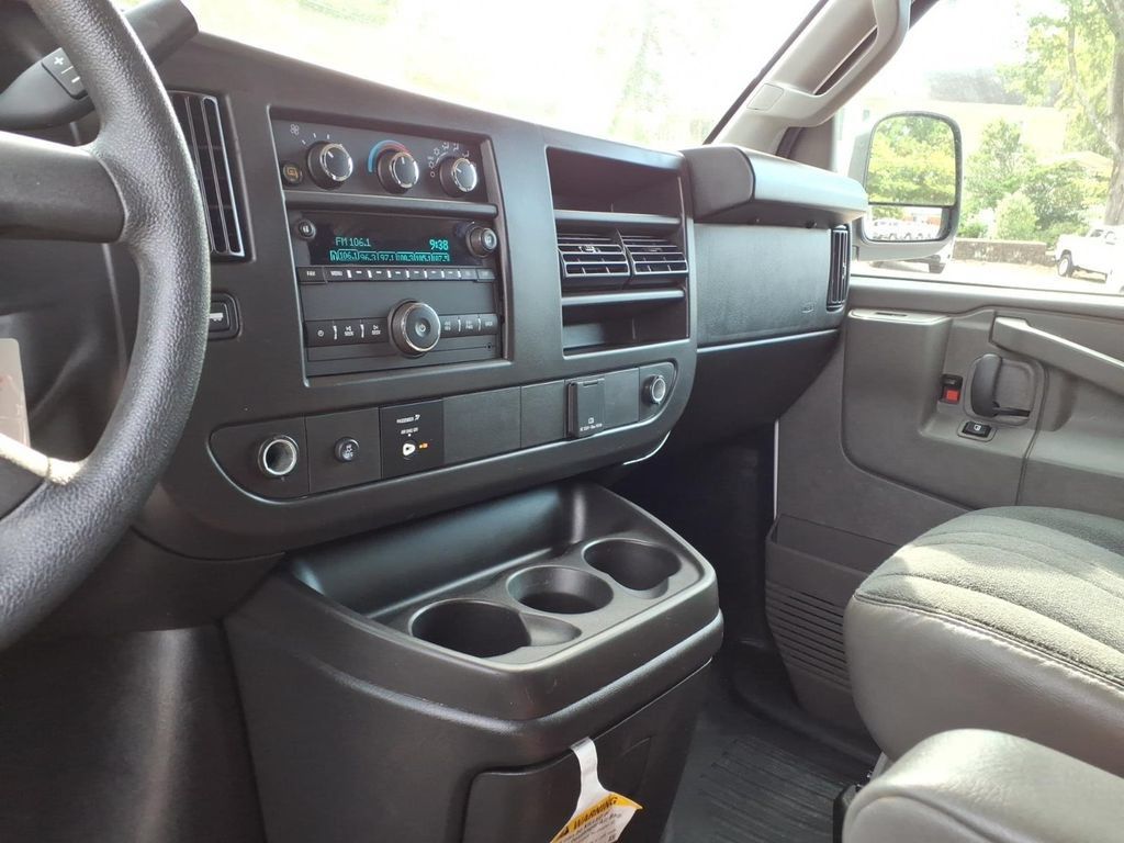 Used 2024 GMC Savana 2500 w/ Driver Convenience Package RWD image 16