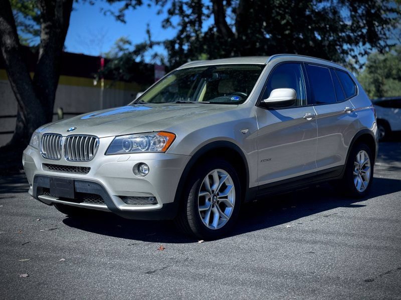 Used 2012 BMW X3 xDrive35i AWD/4WD image 3