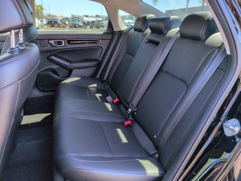 Used 2024 Honda Civic Touring image 31