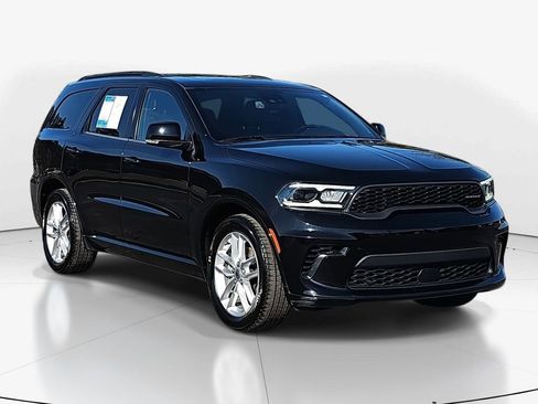 Used 2024 Dodge Durango GT image 2
