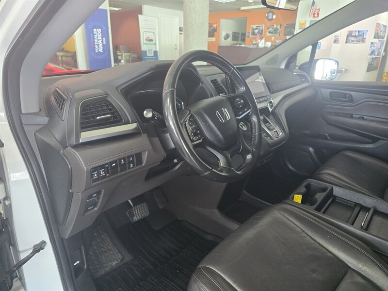 Used 2018 Honda Odyssey EX-L image 8