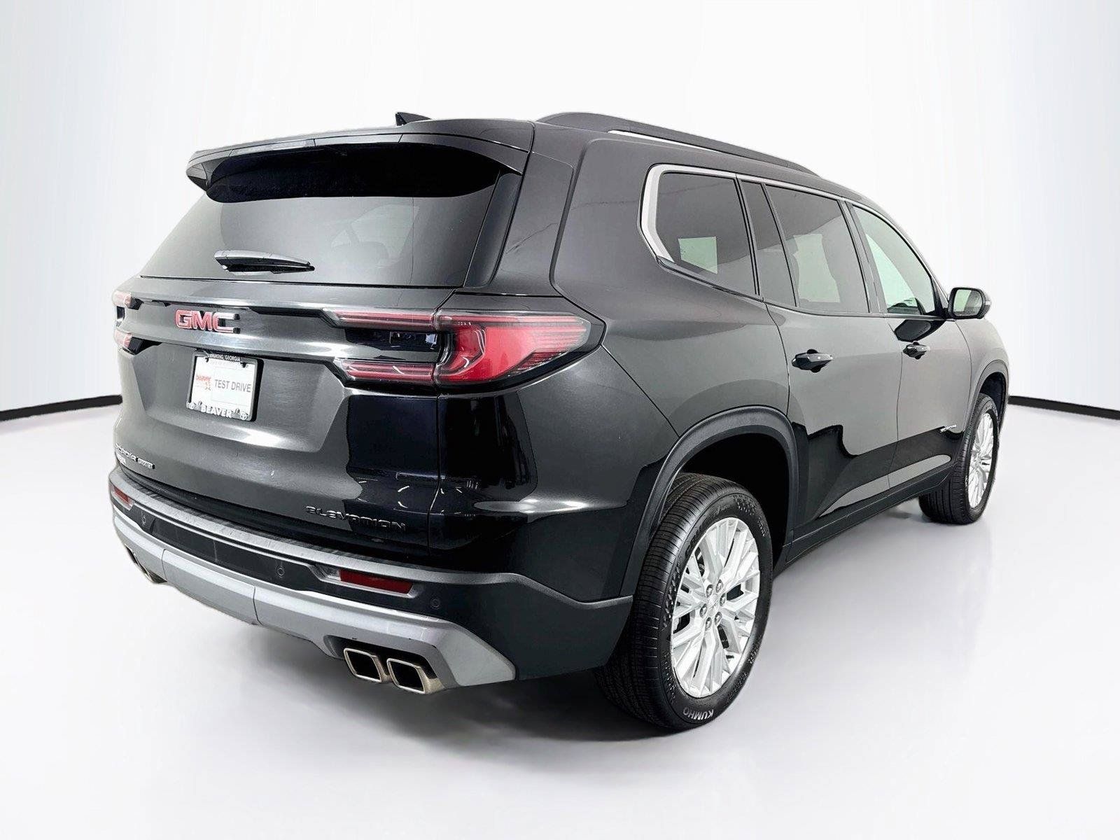 Used 2024 GMC Acadia Elevation AWD/4WD image 2