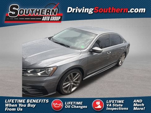 Used 2016 Volkswagen Passat 1.8T R-Line FWD image 1