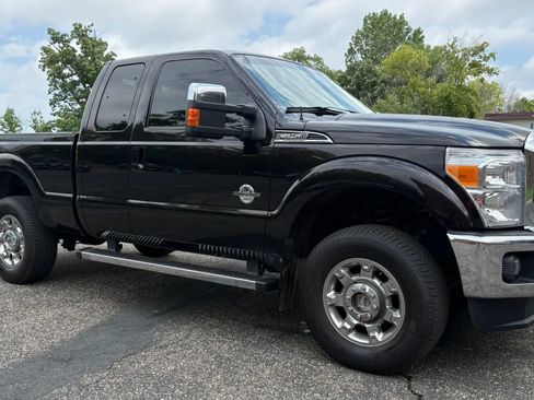 Used 2014 Ford F250 Lariat w/ Chrome Package AWD/4WD image 14