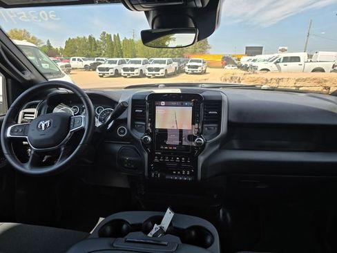 New 2026 RAM 3500 Tradesman AWD/4WD image 28