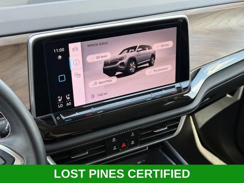 Used 2025 Volkswagen Atlas SE FWD image 15