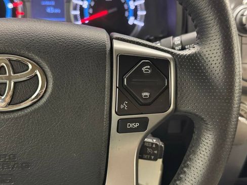 Used 2019 Toyota 4Runner SR5 AWD/4WD image 27