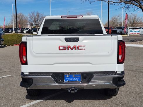 Certified 2024 GMC Sierra 1500 SLT image 10
