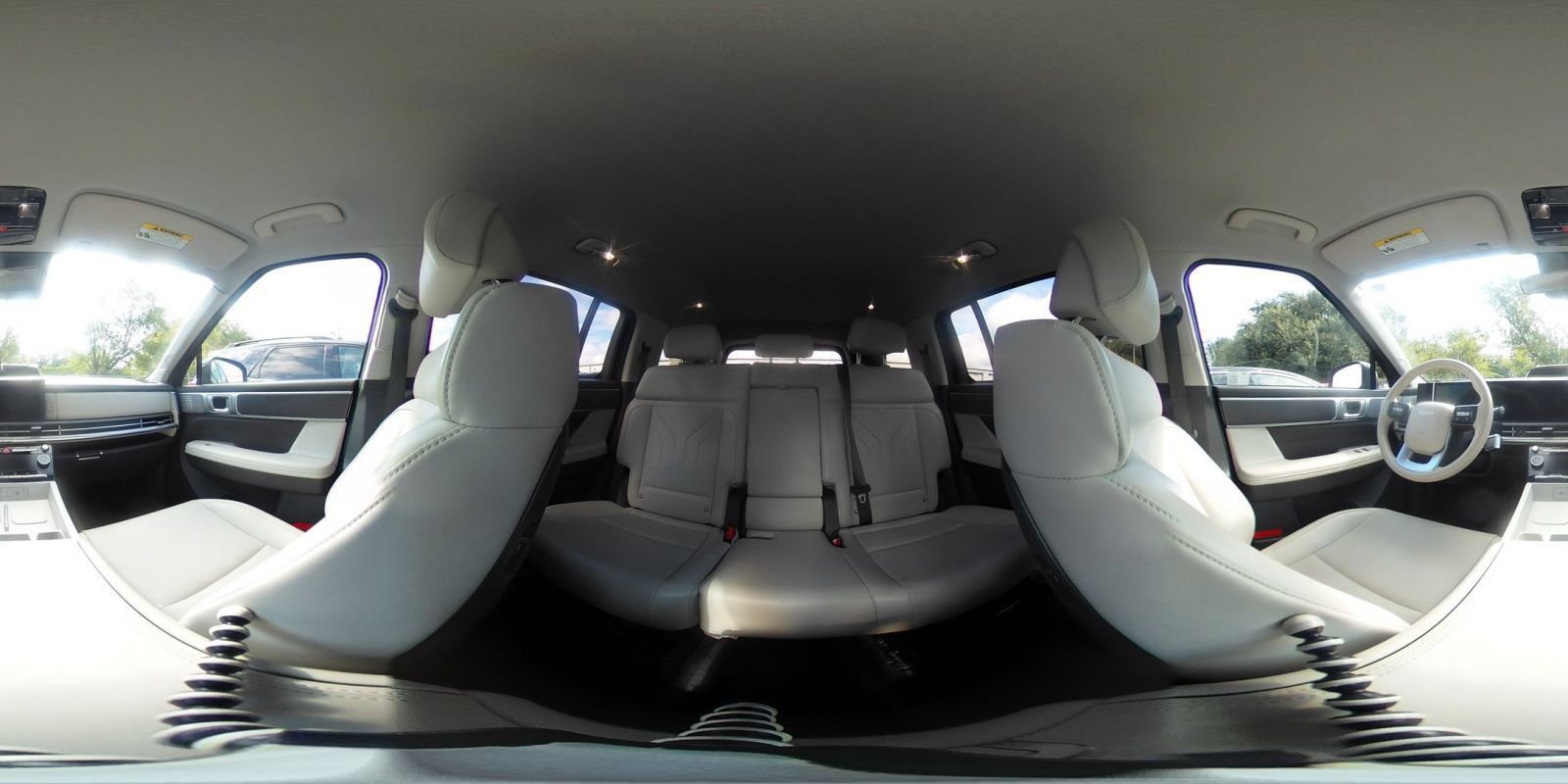 Used 2026 Hyundai Santa Fe SEL FWD image 42