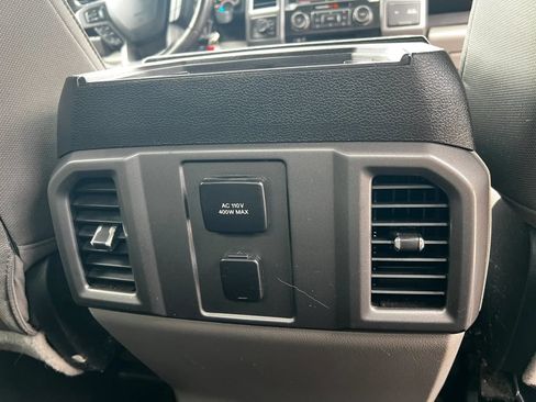 Used 2015 Ford F150 XLT w/ Equipment Group 302A Luxury AWD/4WD image 20